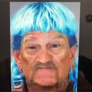 Meet your Posher, Peter